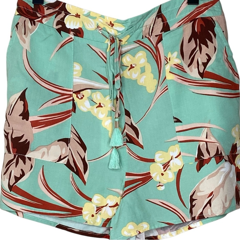 🎉Host Pick🎉L*Space Tropical Floral High Waist Westside Shorts Tassel NWT Sz S - Picture 2 of 16